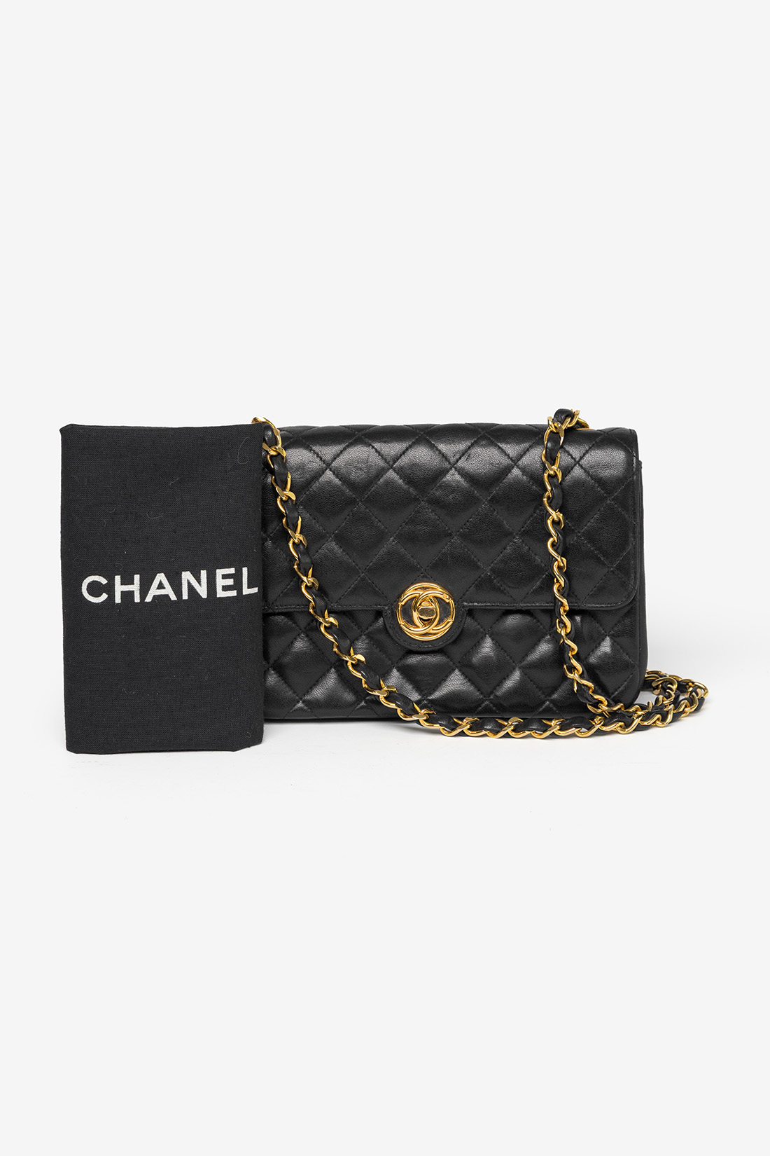 chanel classic mini single flap circle logo