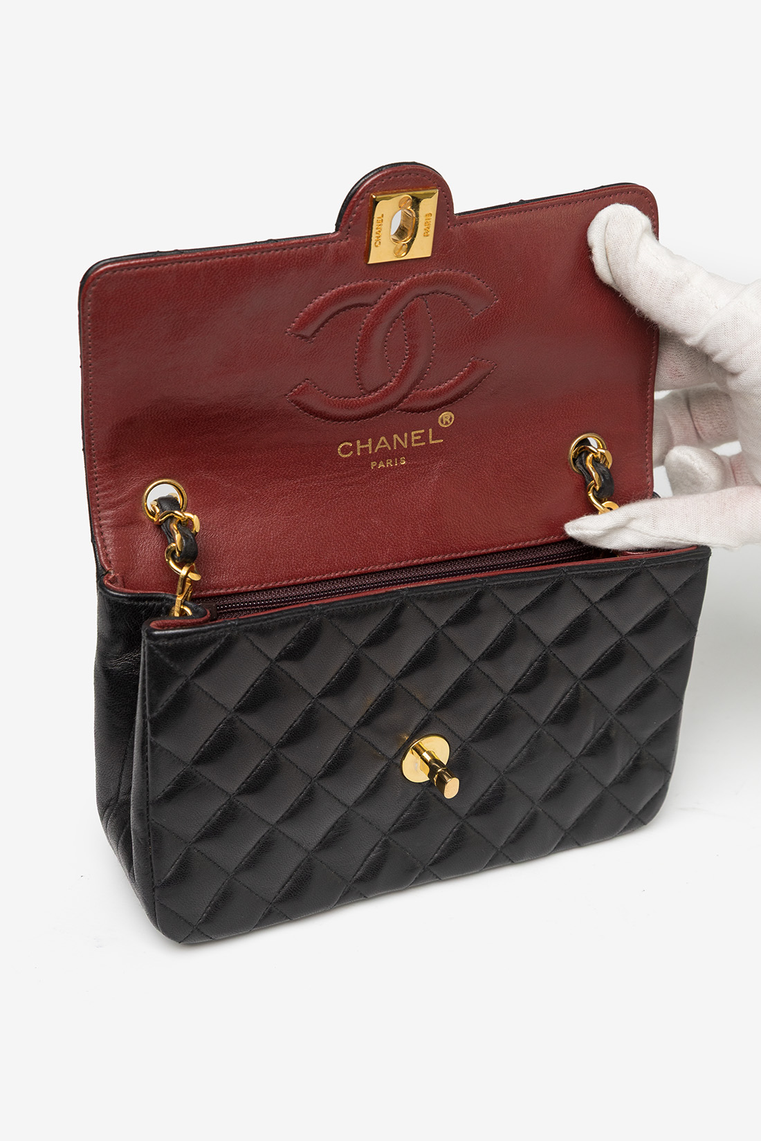 chanel paris stamp vintage bag inside