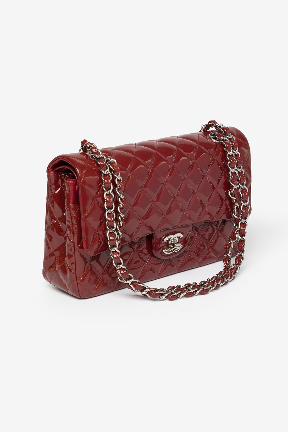 chanel classic medium burgundy flap bag