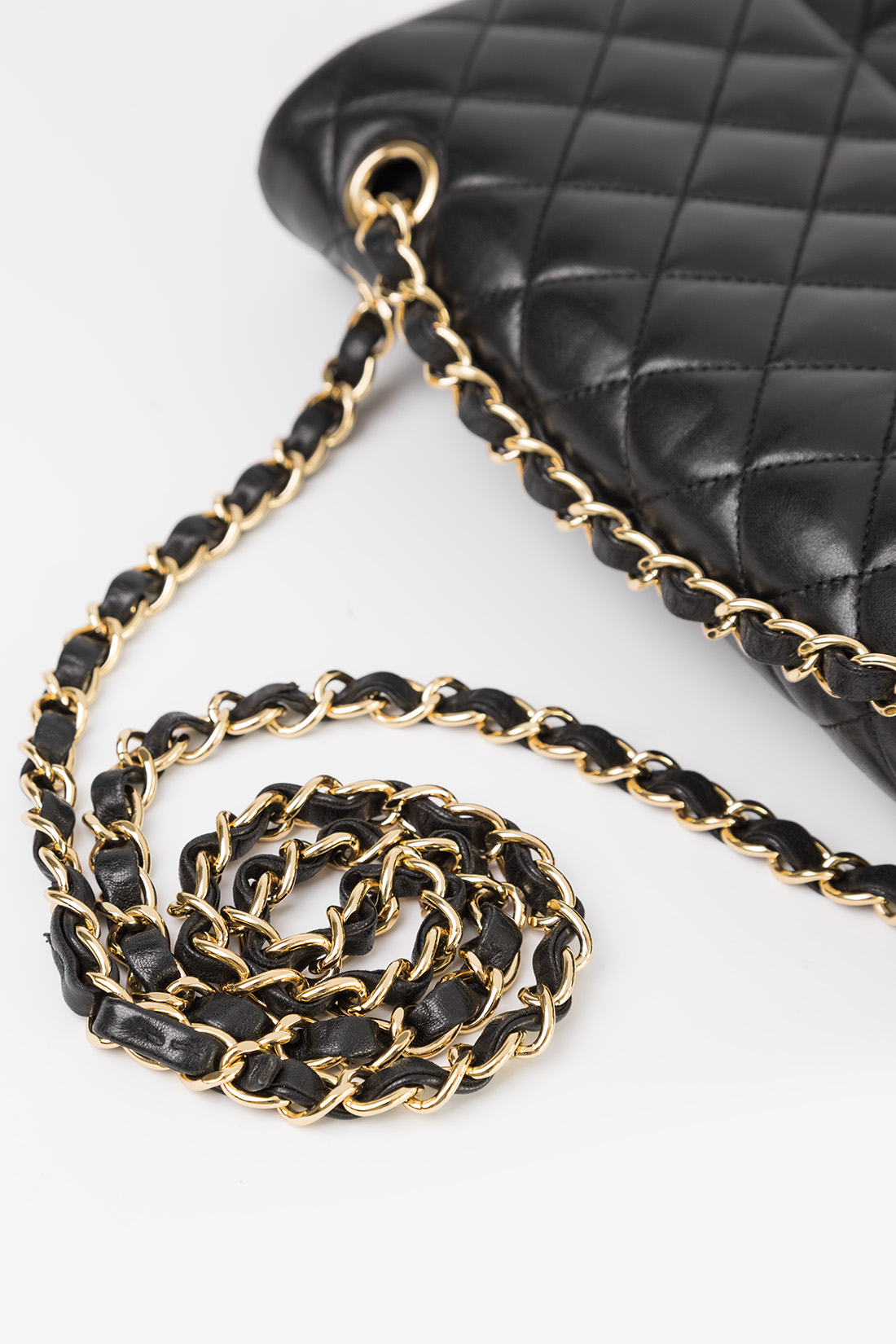 chanel chain leather