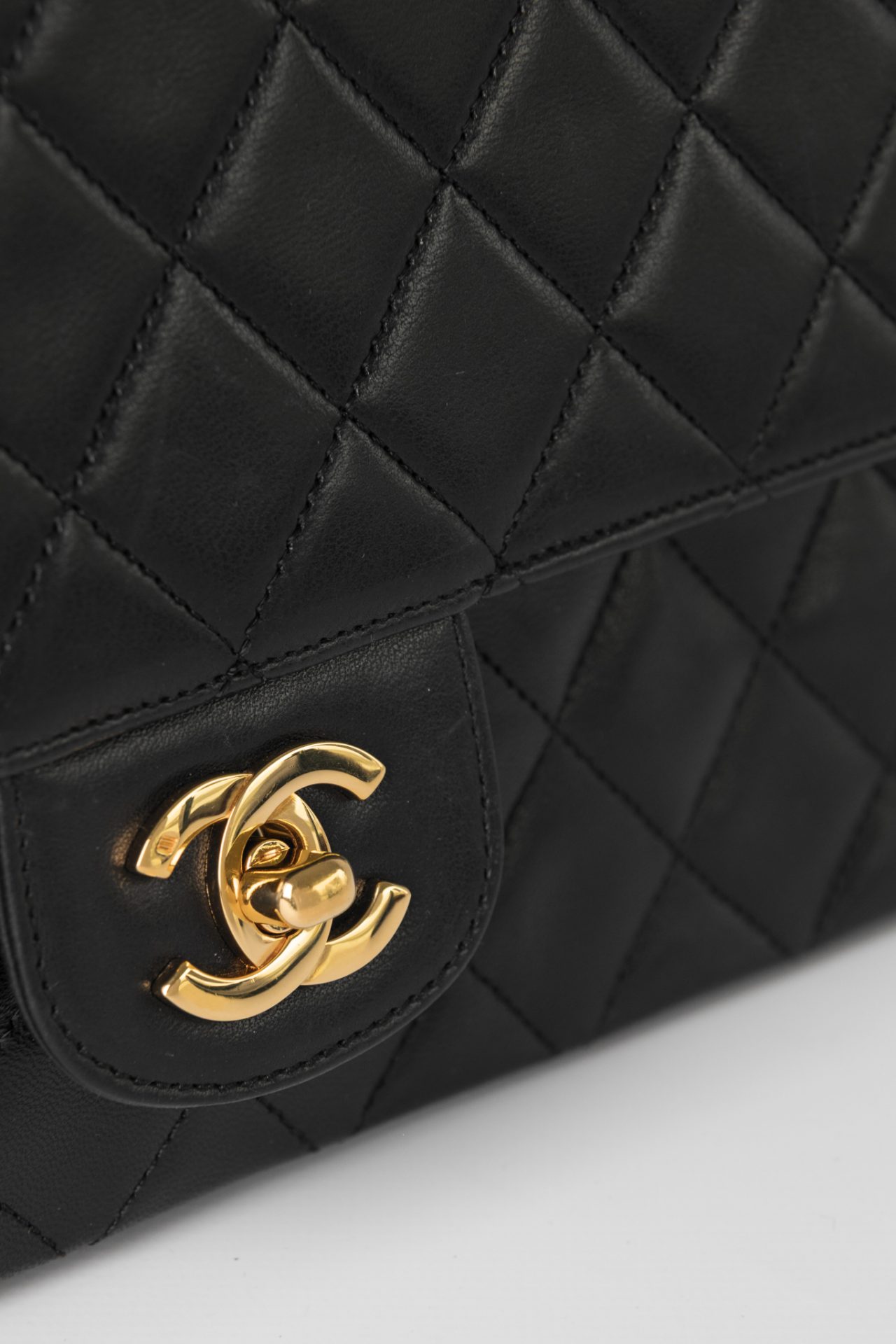 chanel lambskin puffy pillows quilting