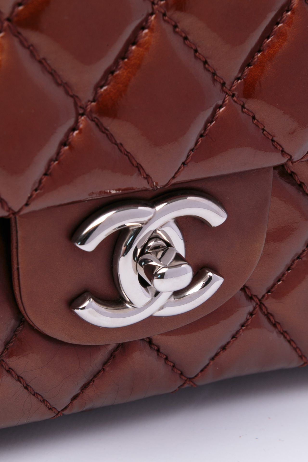 chanel cc logo silver hardware
