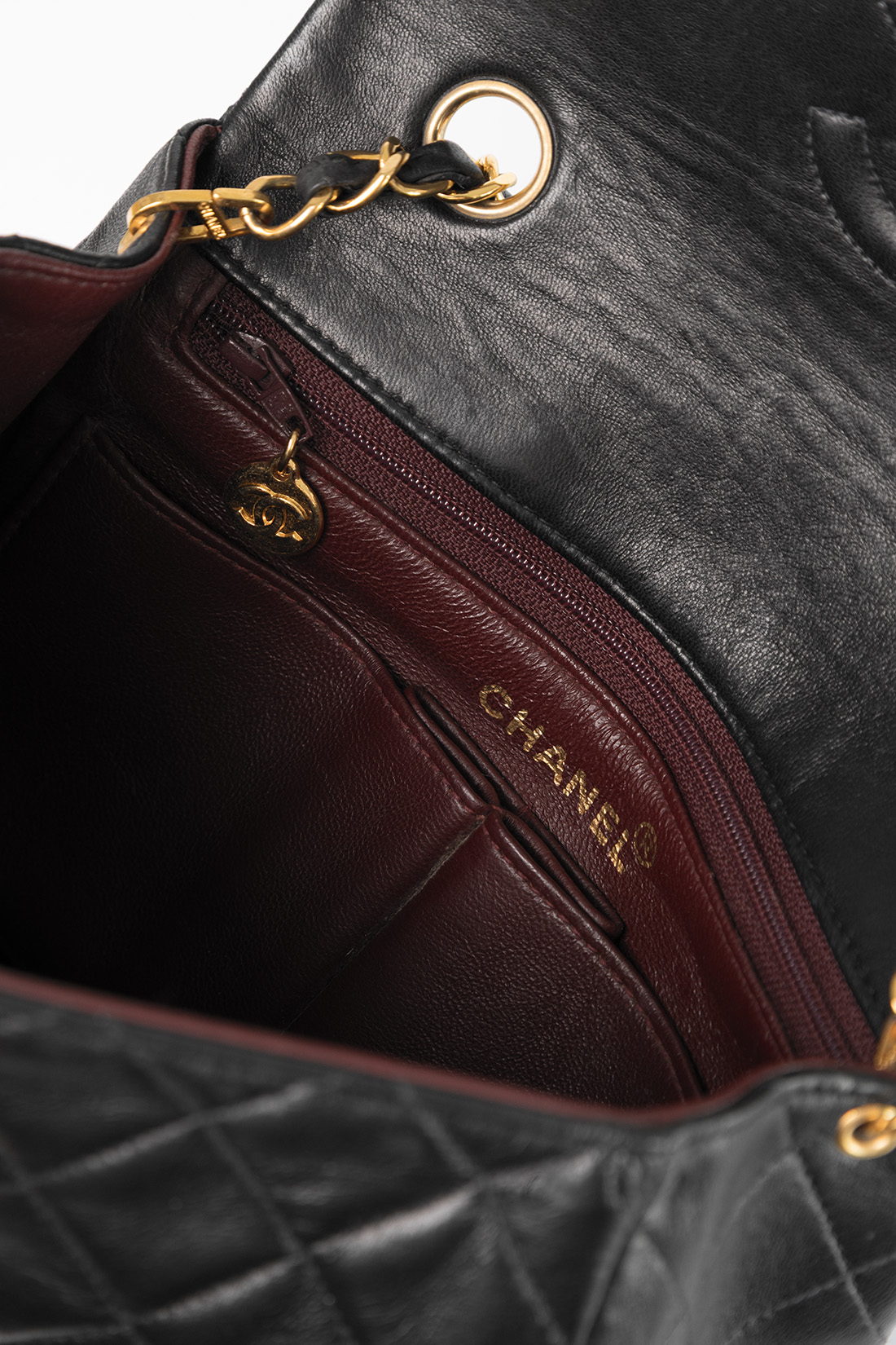 chanel single flap interior