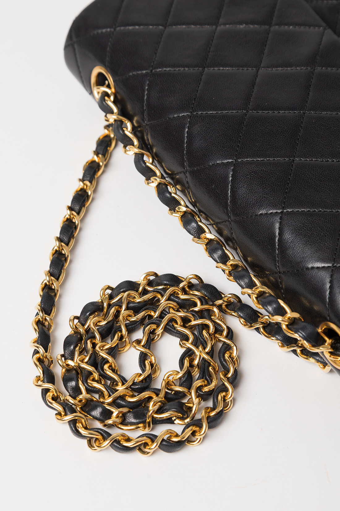 chanel hardware chain