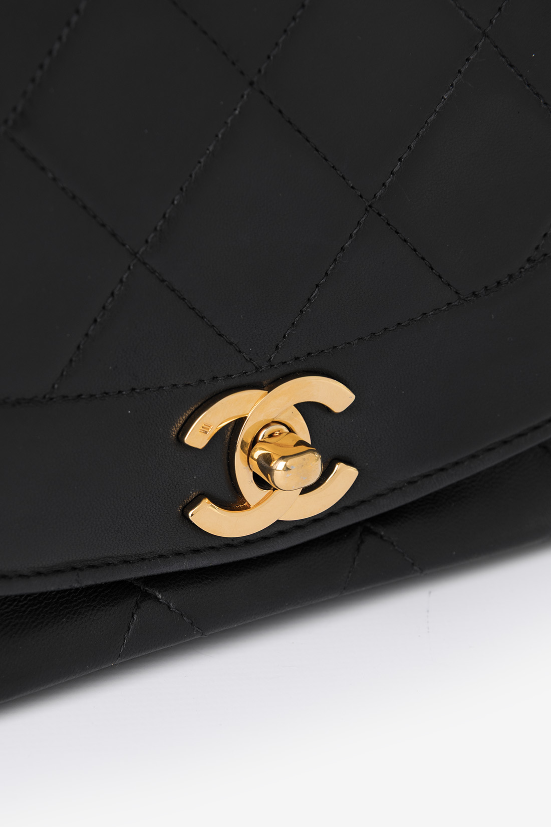 chanel cc turnlock