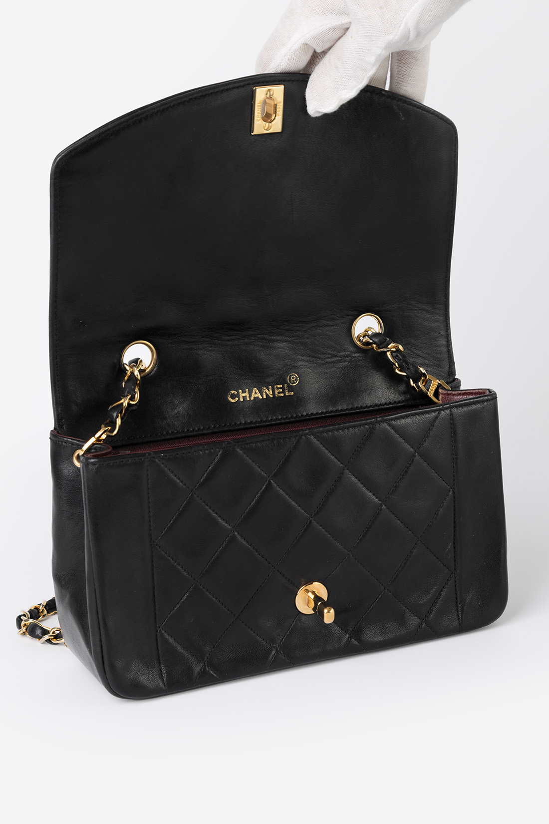chanel vintage open