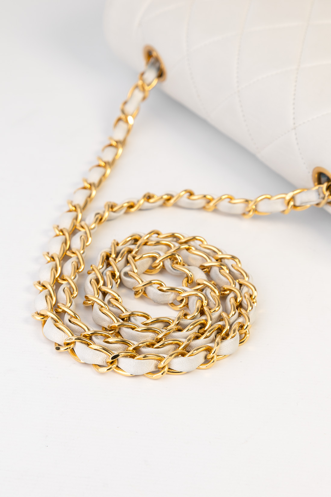 chanel gold chain vintage 24k