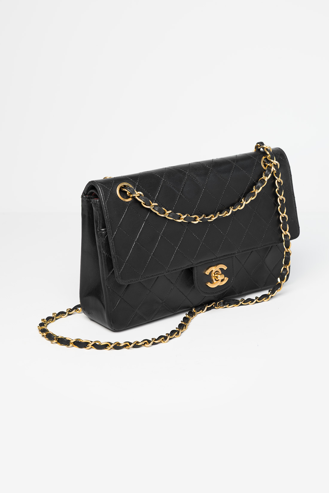 chanel classic medium flap bag vintage