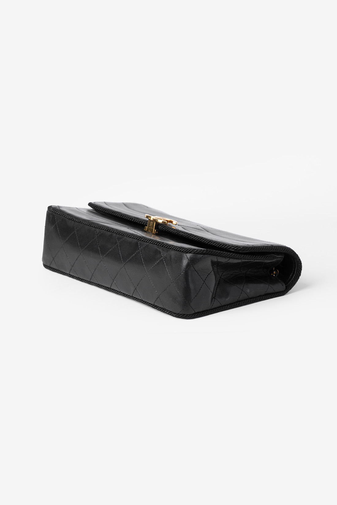 chanel bag trim