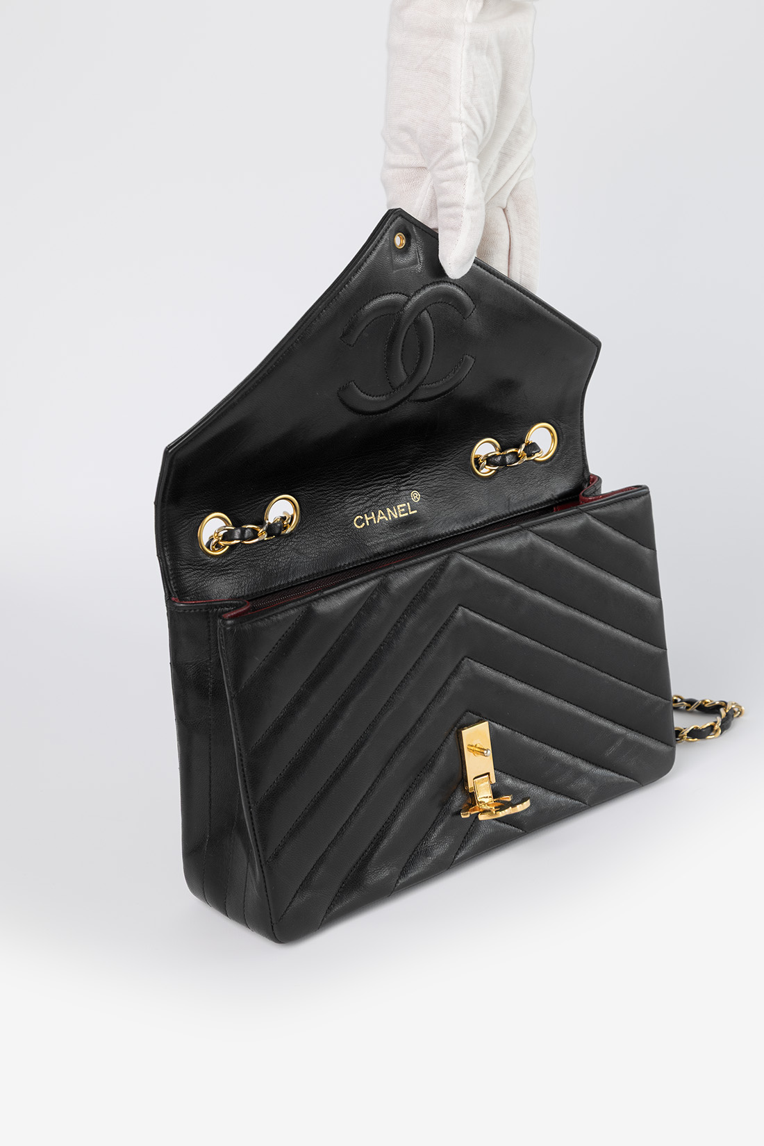 chanel single flap bag