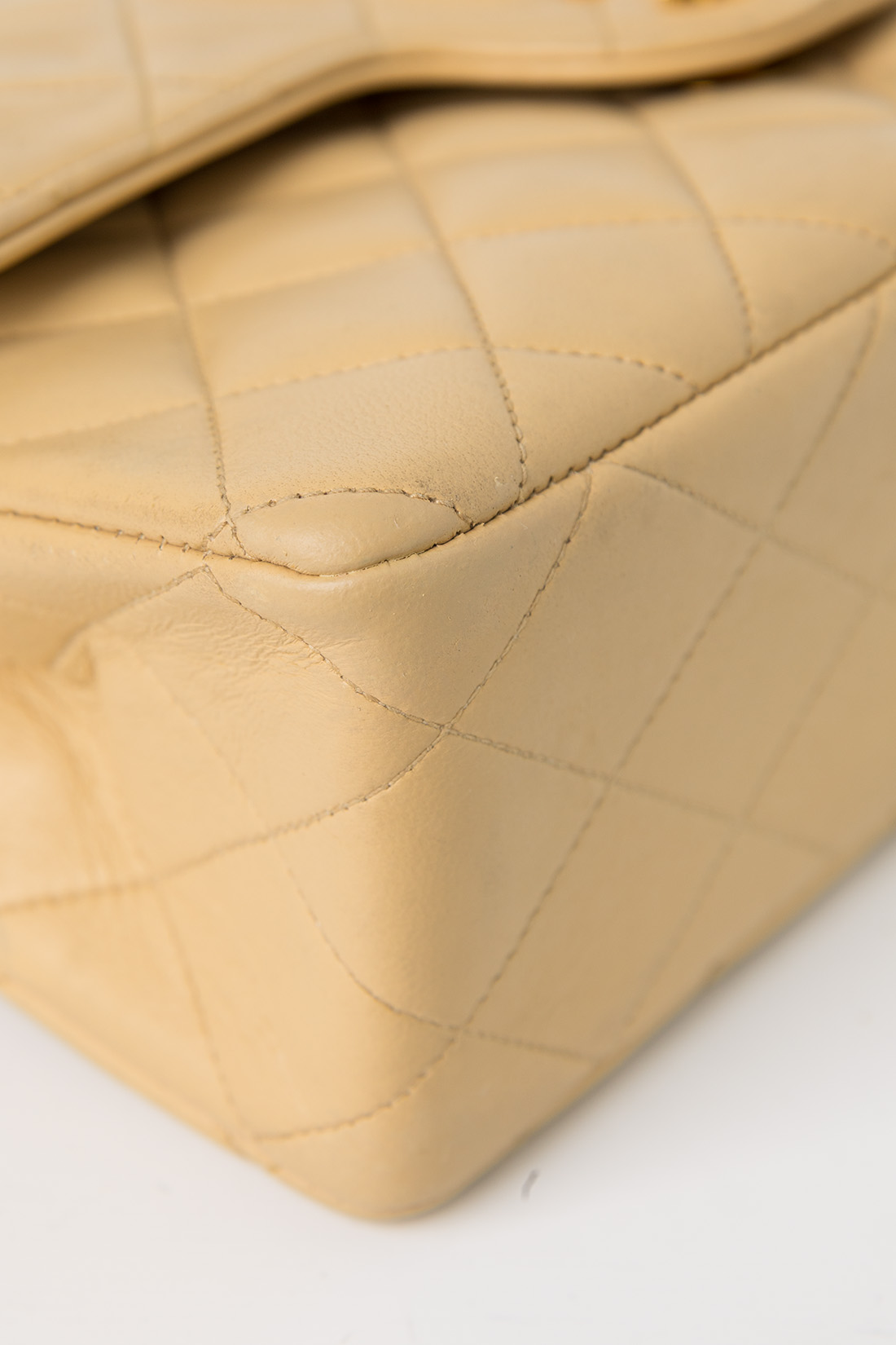 edges of bag