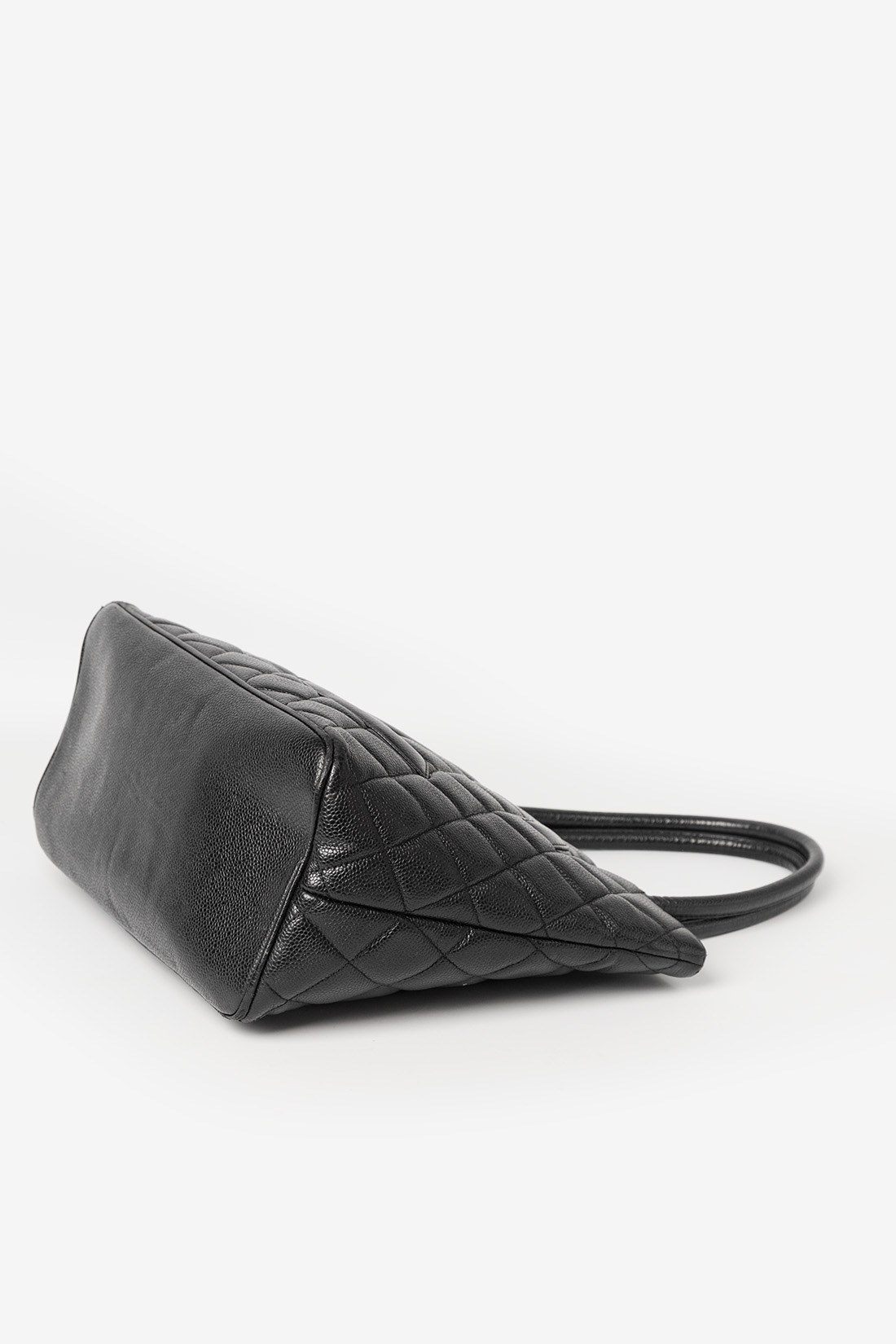 chanel bag edges vintage