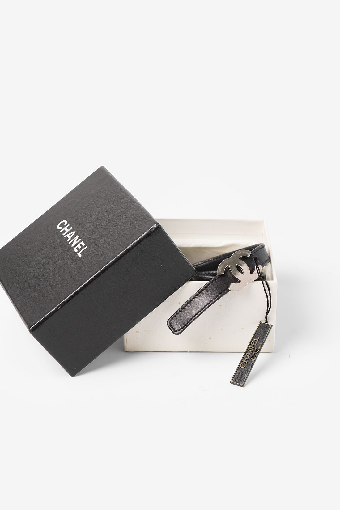 chanel black thin belt shw cc logo