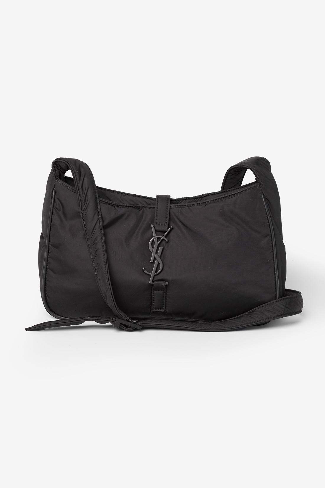 saint laurent 5 à 7 shoulder bag in nylon and so black hardware