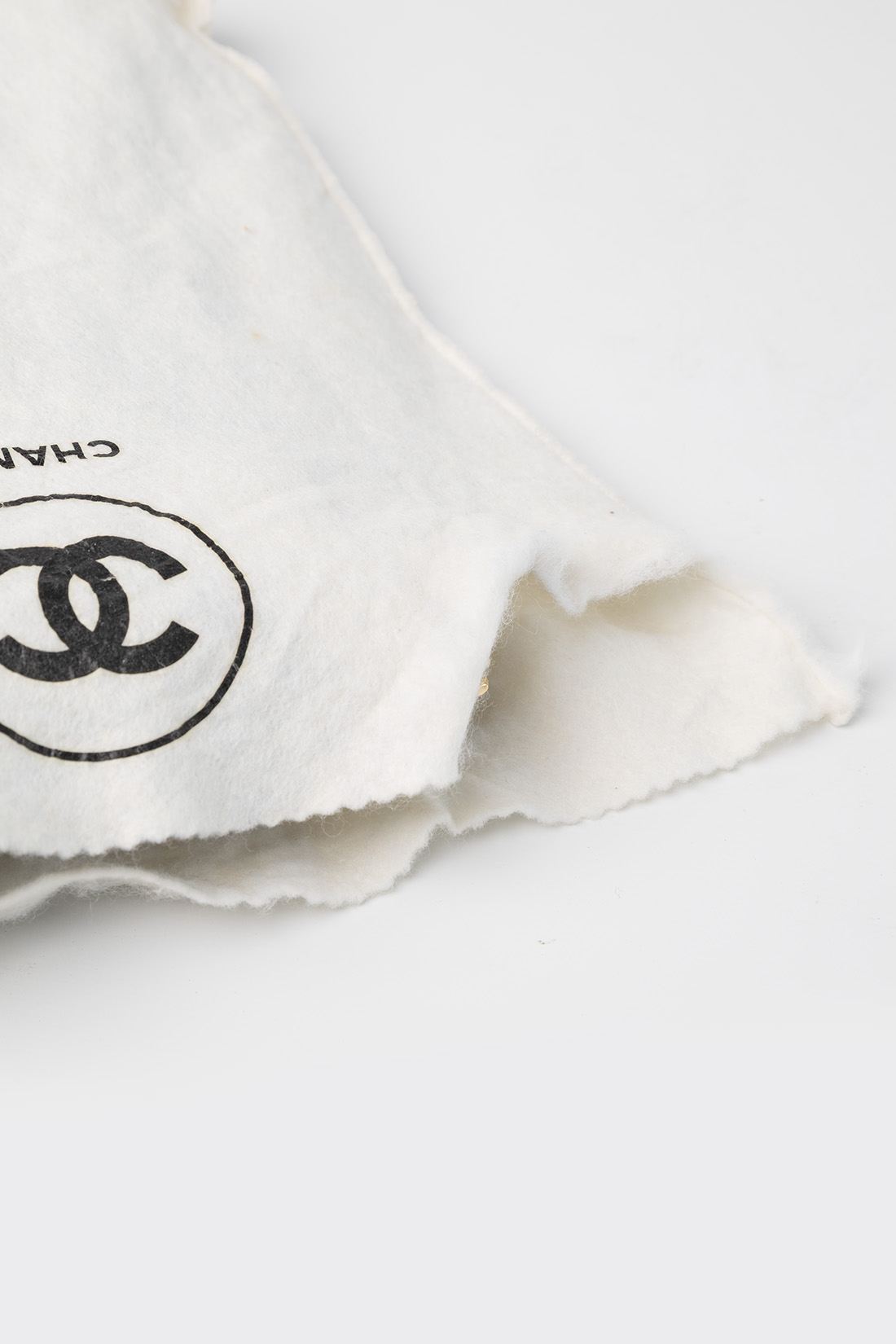 chanel dust bag